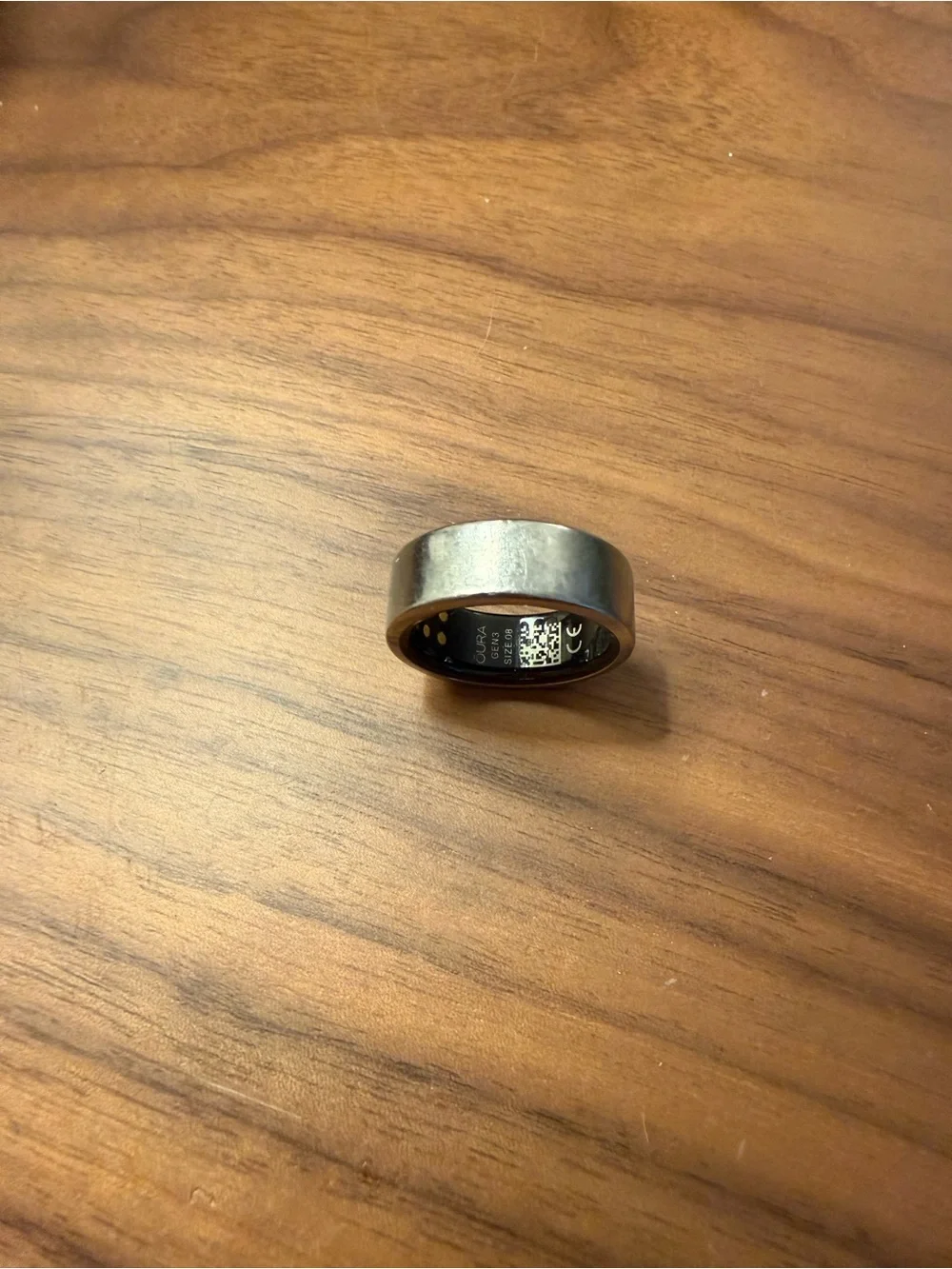 Oura Ring 3  - Silver with Charging Dock